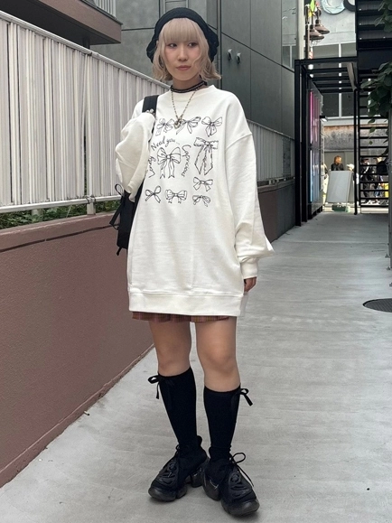 NEED YOU ・・・ RIBBON SWEAT ONE-PIECE | Candy Stripper