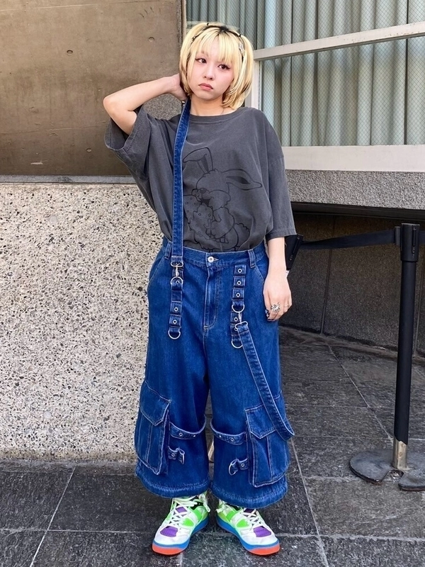 MAD NESS BIG TEE | Candy Stripper（キャンディ ストリッパー