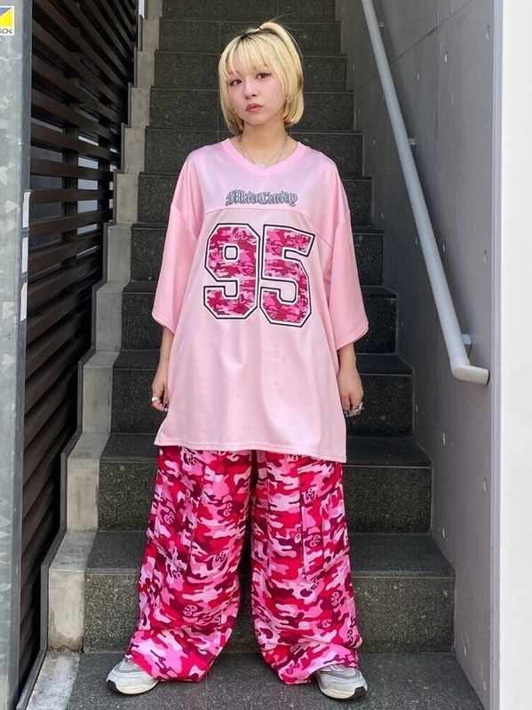 【新品未使用】キャンスパ 迷彩 カーゴパンツ PEPE CARGO PANTS 新品未使用】キャンスパ 迷彩 カーゴパンツ PEPE CARGO PANTS
