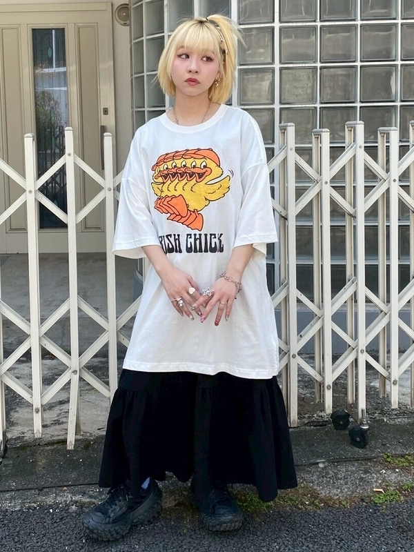 RUSH CHICK BIG BIG TEE | Candy Stripper（キャンディ ストリッパー