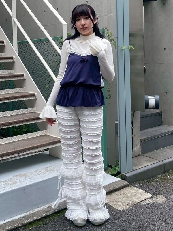 FRILL LACE FLARE PANTS | Candy Stripper（キャンディ