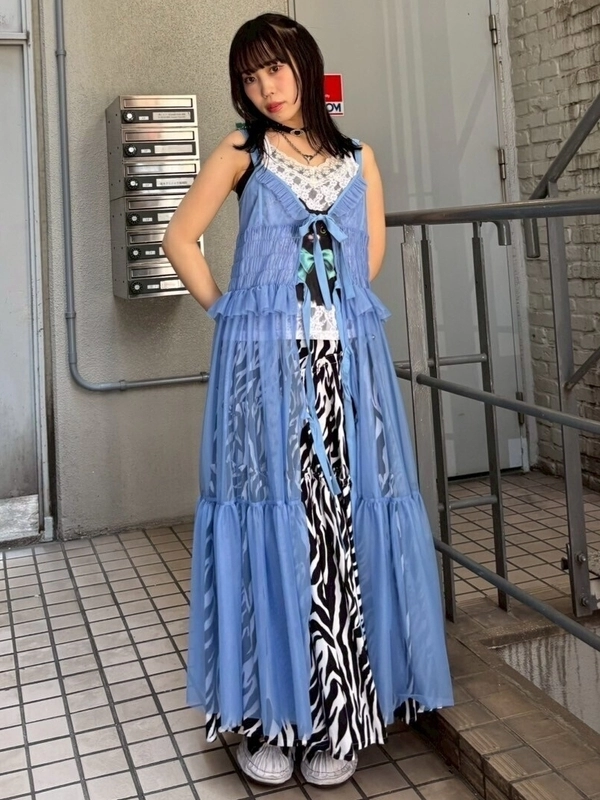 【送料込】Candy Stripper ティアードジャンパースカート Candy Stripper（キャンディストリッパー）の「NEEDLELIKE PLEATS