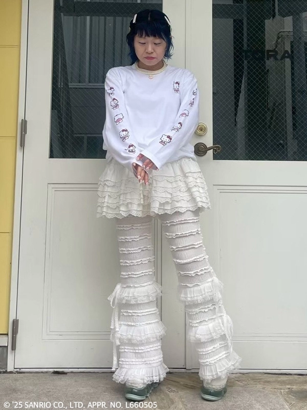 CANDY STRIPPER フリルスウェット Candy Stripper❤︎2024秋冬最新❤︎フリルスウェット❤︎ブルー