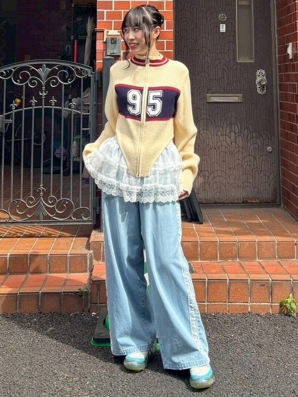 SHEER SKIRT LAYERED DENIM PANTS | Candy Stripper（キャンディ