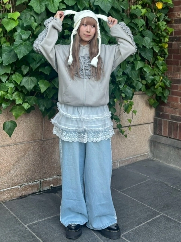 SHEER SKIRT LAYERED DENIM PANTS | Candy Stripper（キャンディ