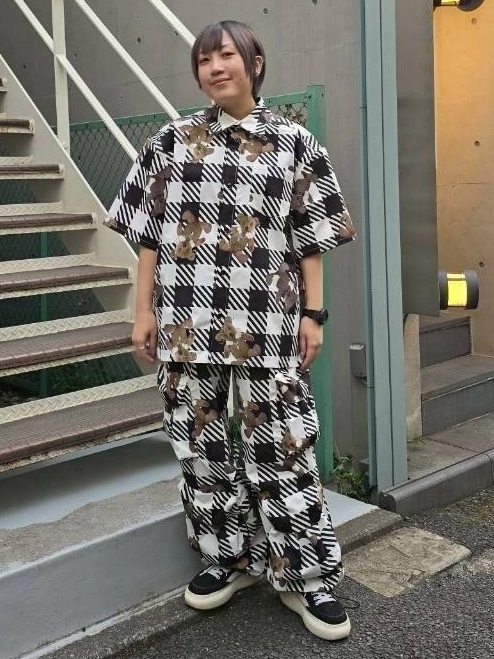 BROKEN BEAR CHECK PARACHUTE PANTS | Candy Stripper（キャンディ