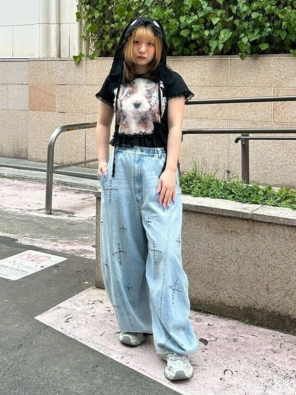 DOG PRINT FRILL TEE | Candy Stripper（キャンディ ストリッパー
