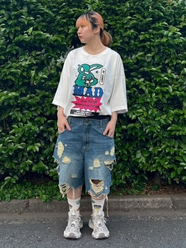 MAD BUNNY BIG BIG TEE | Candy Stripper（キャンディ ストリッパー