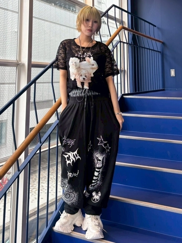 GRAFFITI LAYERED SWEAT PANTS | Candy Stripper（キャンディ