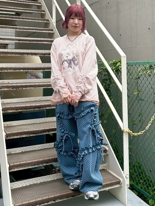 STAR FRILL DENIM PANTS | Candy Stripper（キャンディ ストリッパー