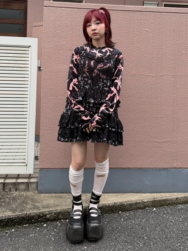 LACE LAYERED BANDAGE SOCKS | Candy Stripper（キャンディ