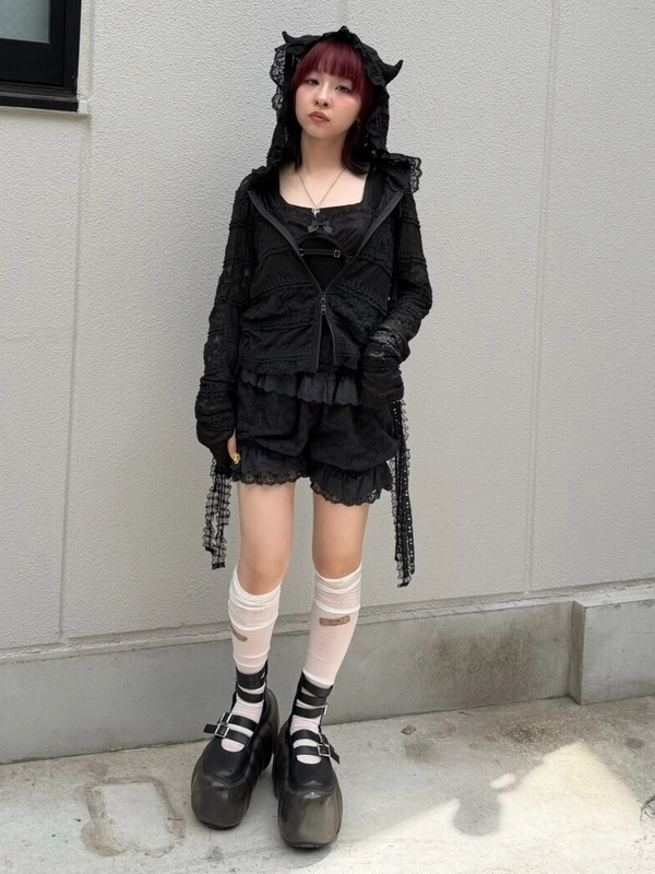 LACE LAYERED BANDAGE SOCKS | Candy Stripper（キャンディ